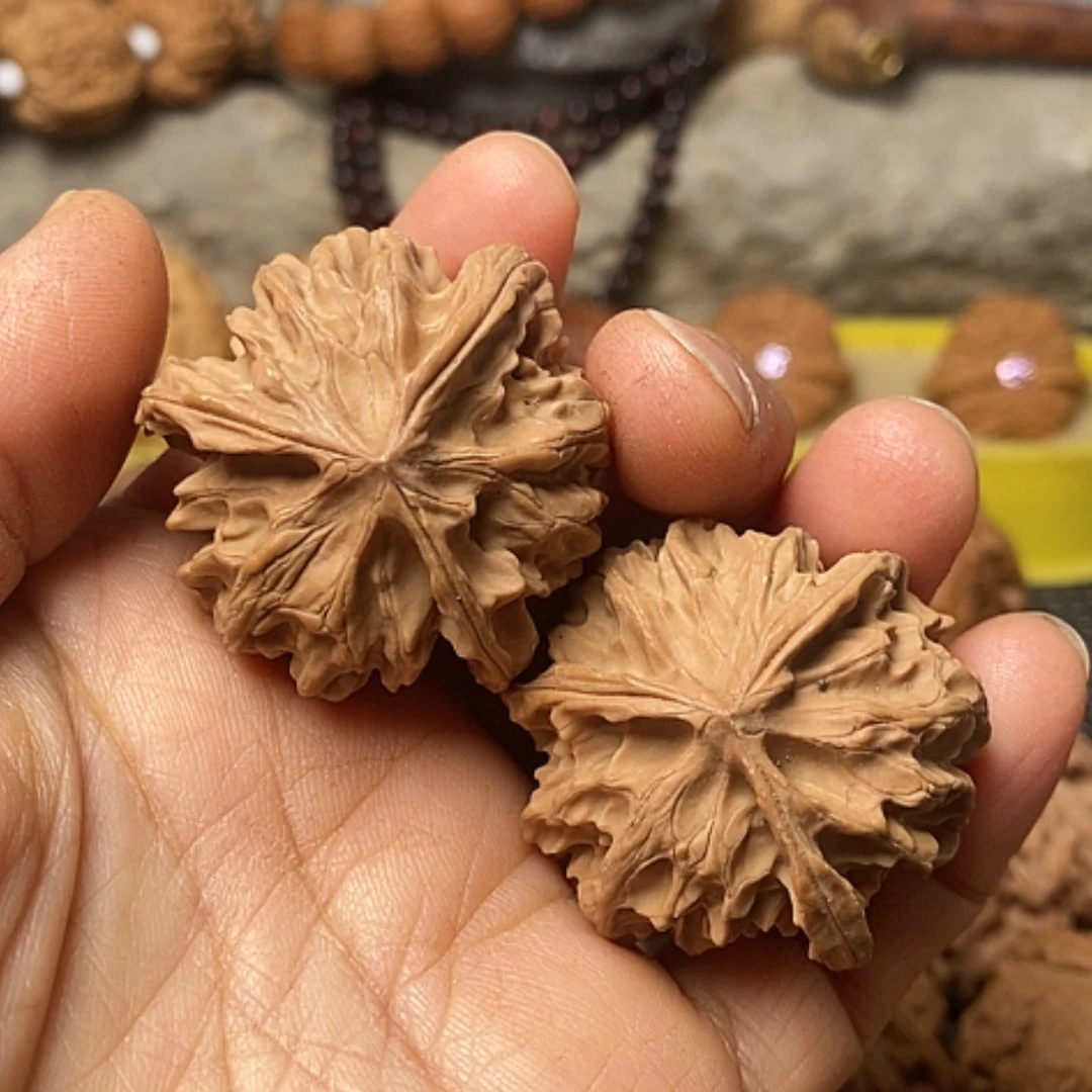 【闪购商品】吊坠文玩核桃三棱正奔37