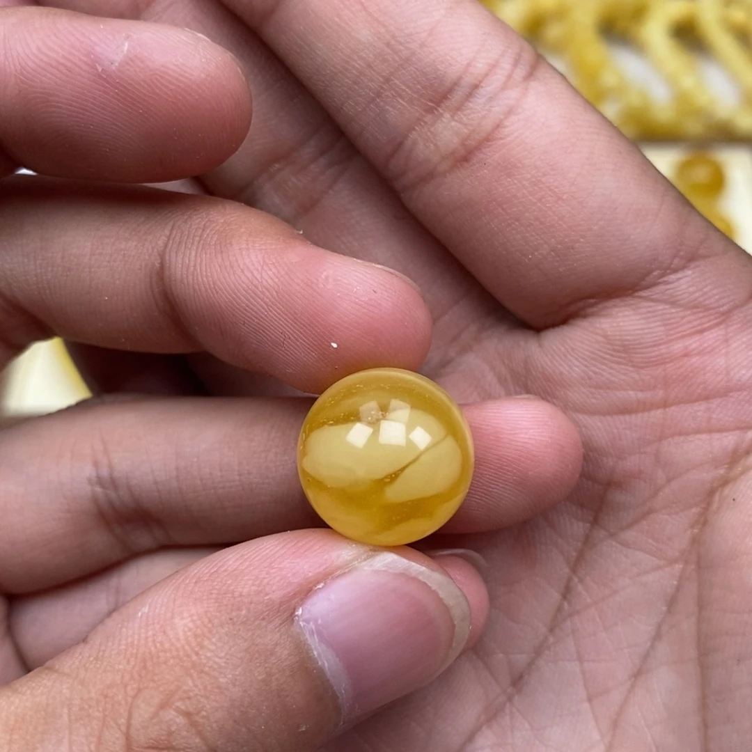 琥珀未镶嵌珠宝奇石15.7尺寸