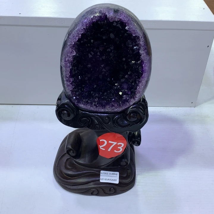 紫晶大型摆件（非配饰）未镶嵌B****潘