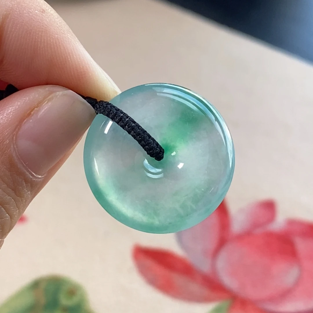 翡翠未镶嵌颈饰高冰白底飘阳绿冰透水润起光厚装华丽平安扣