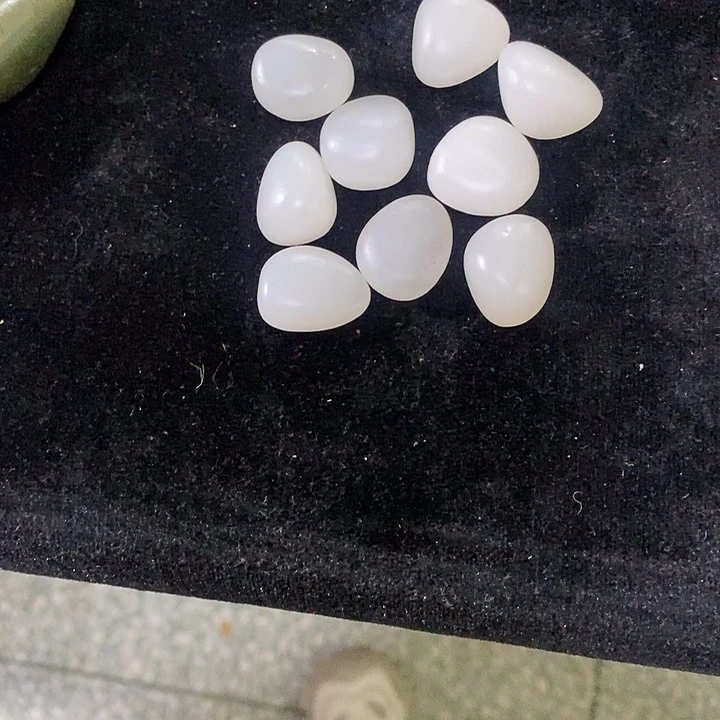 有***人未镶嵌和田玉（糖玉）挂件