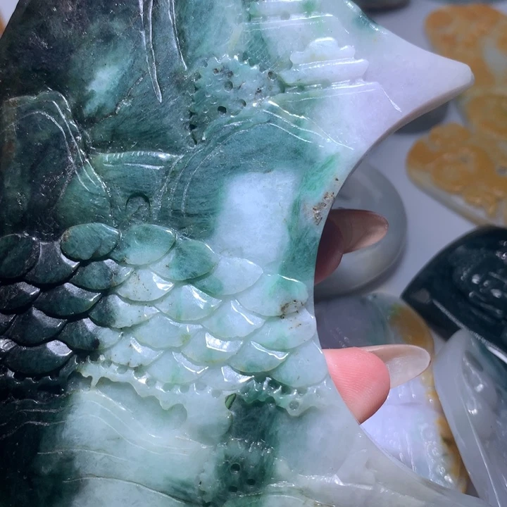 翡翠未镶嵌颈饰保真天然A货翡翠