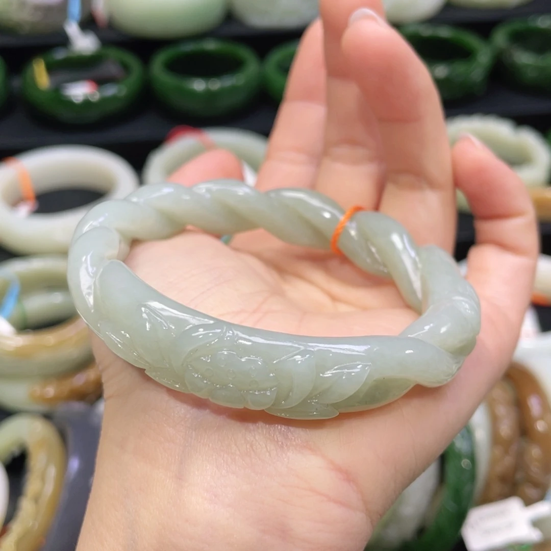 未镶嵌手镯和田玉58