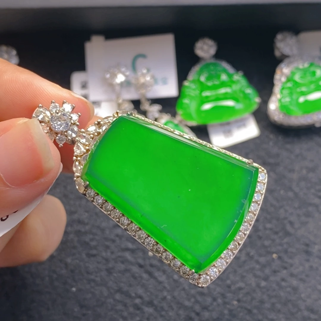 翡翠银S925镶嵌颈饰