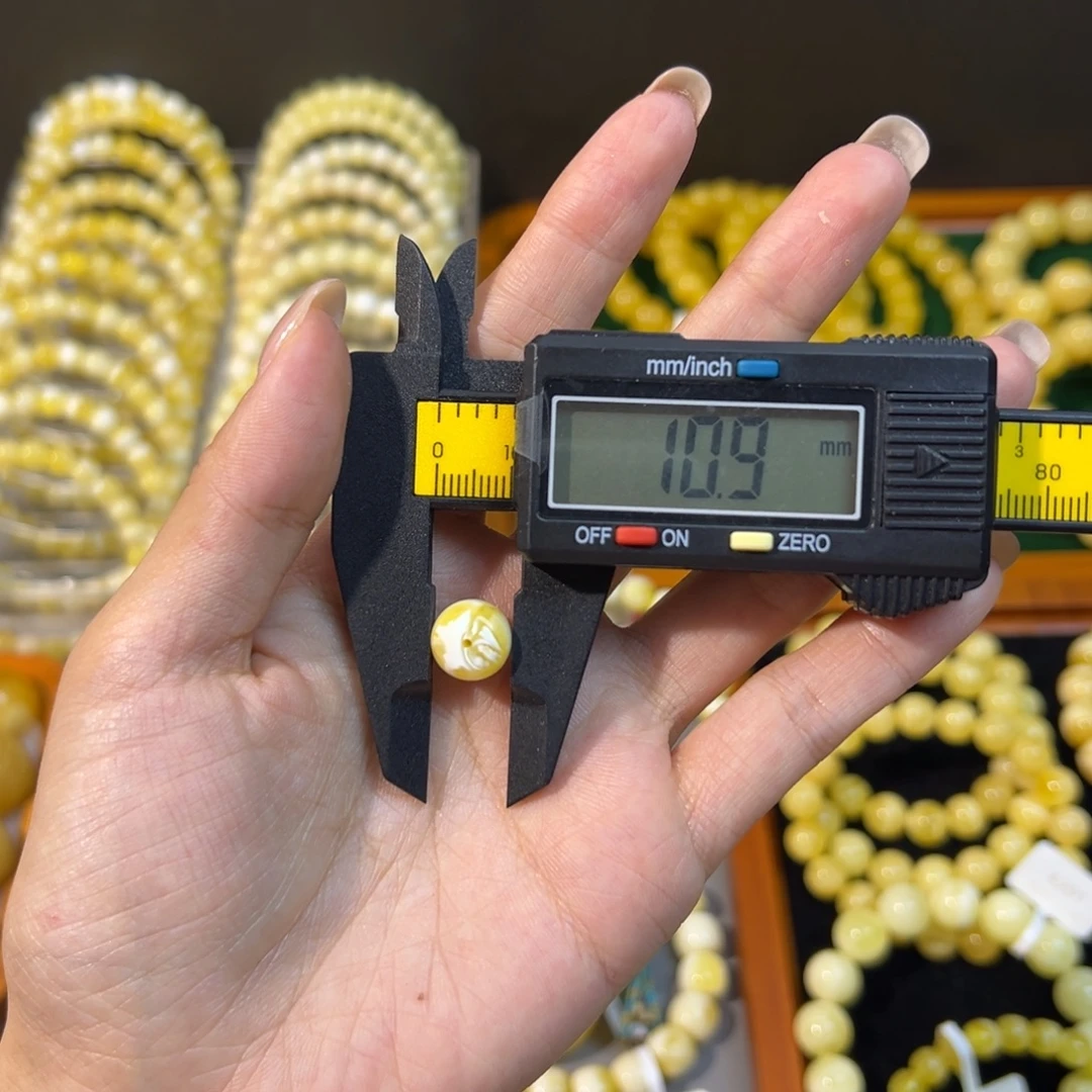 琥珀未镶嵌手链10.8mm