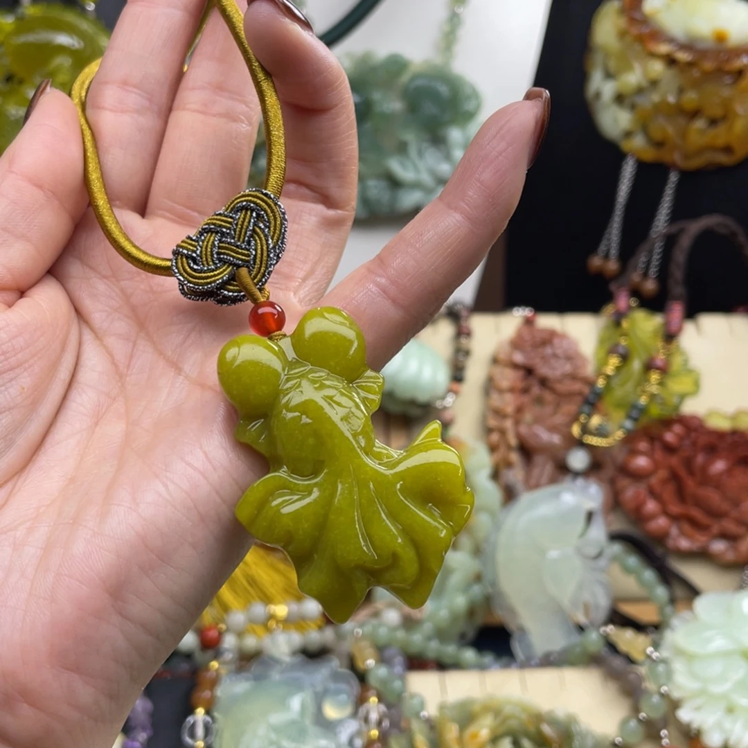 未镶嵌岫玉项链8888