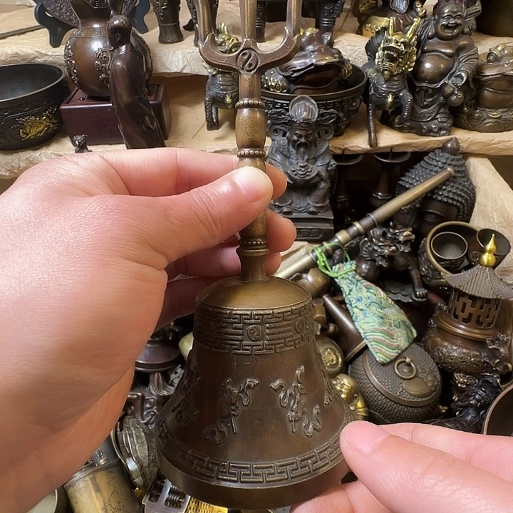 诚信经营 青铜摆件 …全铜铜铜….