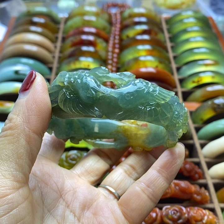 蛇纹石玉手镯未镶嵌揍*丢