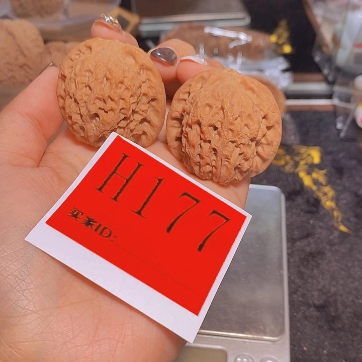 吊坠文玩核桃血麒麟41
