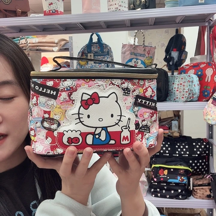 PU箱包收纳箱化妆包等