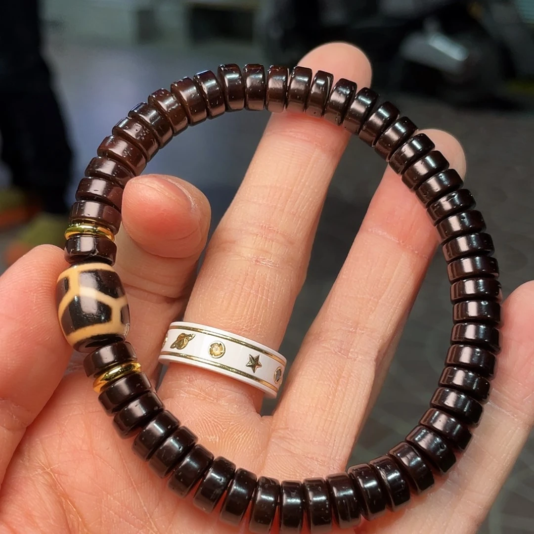 手串椰蒂84富甲款