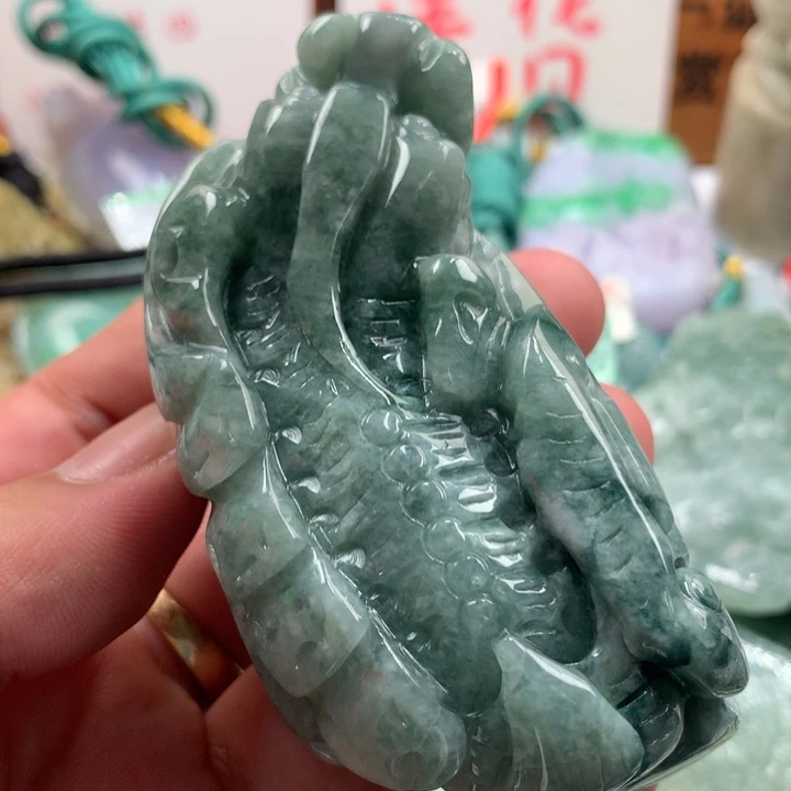 翡翠未镶嵌颈饰保真天然a货翡翠