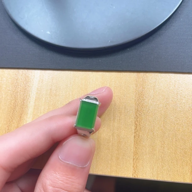 纯天然A货翡翠戒指