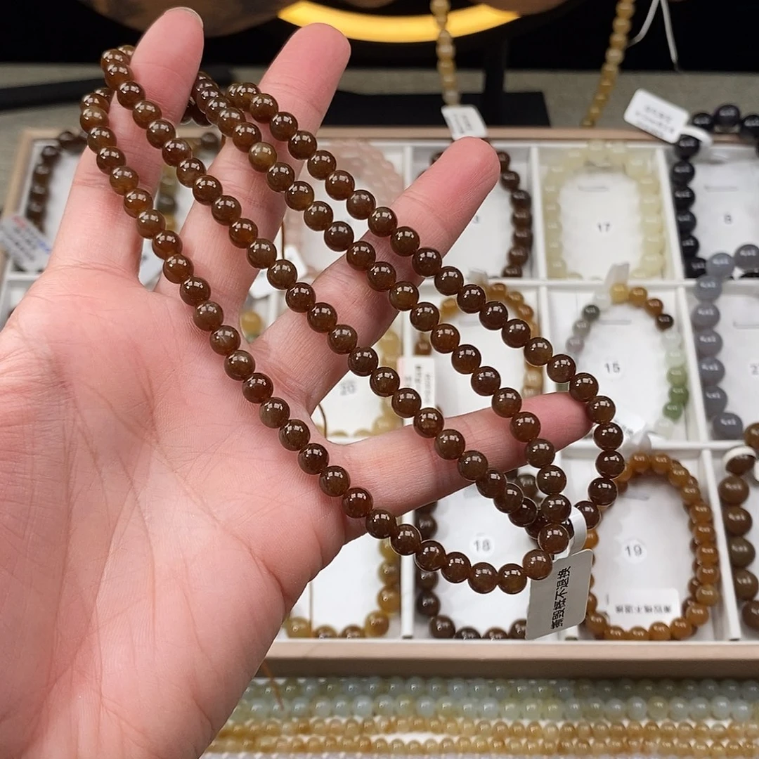 和田玉（糖玉）未镶嵌手链