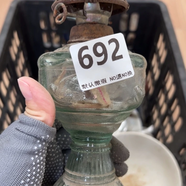我***清陶瓷工艺品000692