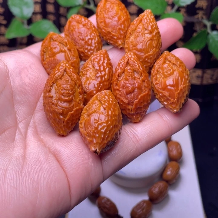 橄榄核吊坠群仙手串