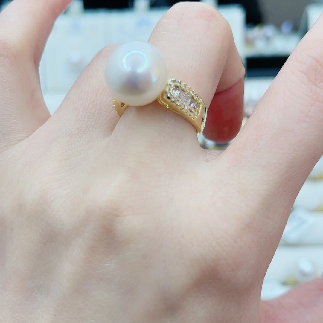 淡水珍珠颈饰未镶嵌