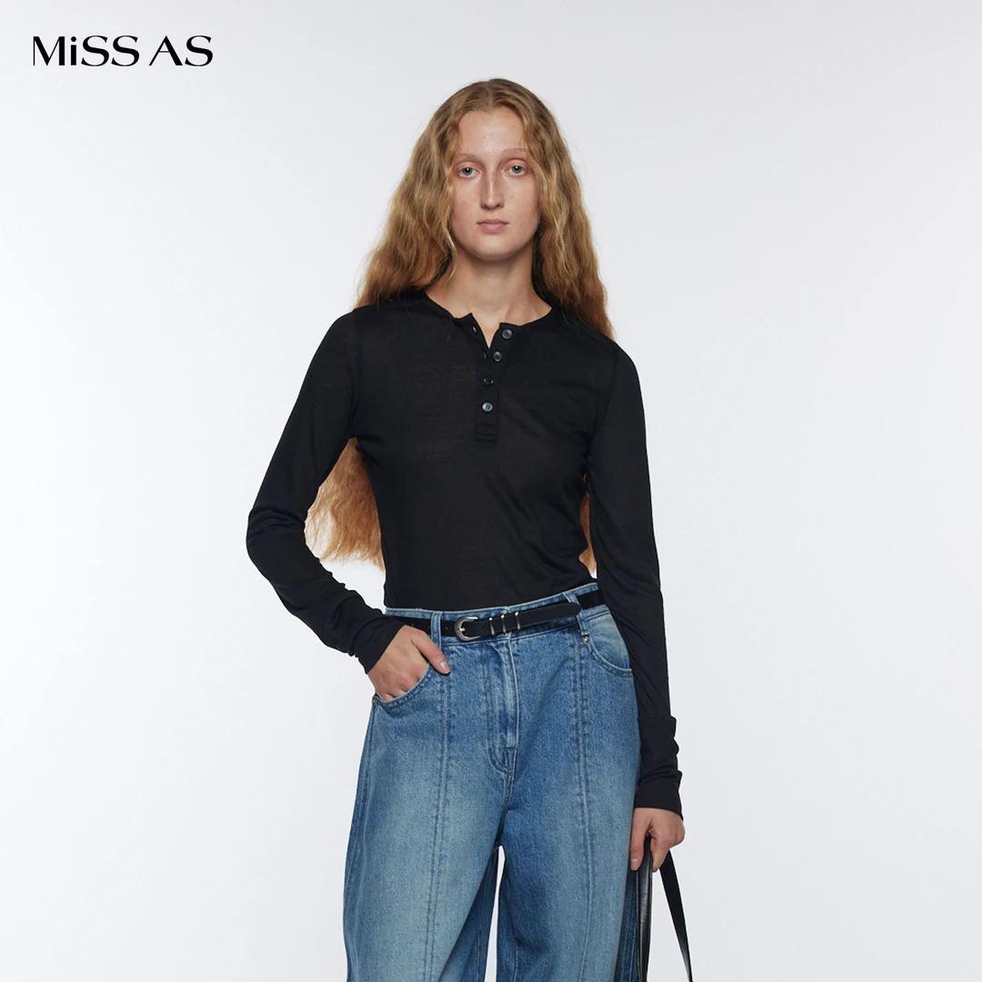 【YCH】黑色休闲百搭纽扣细节长袖T恤26早春新款设计师