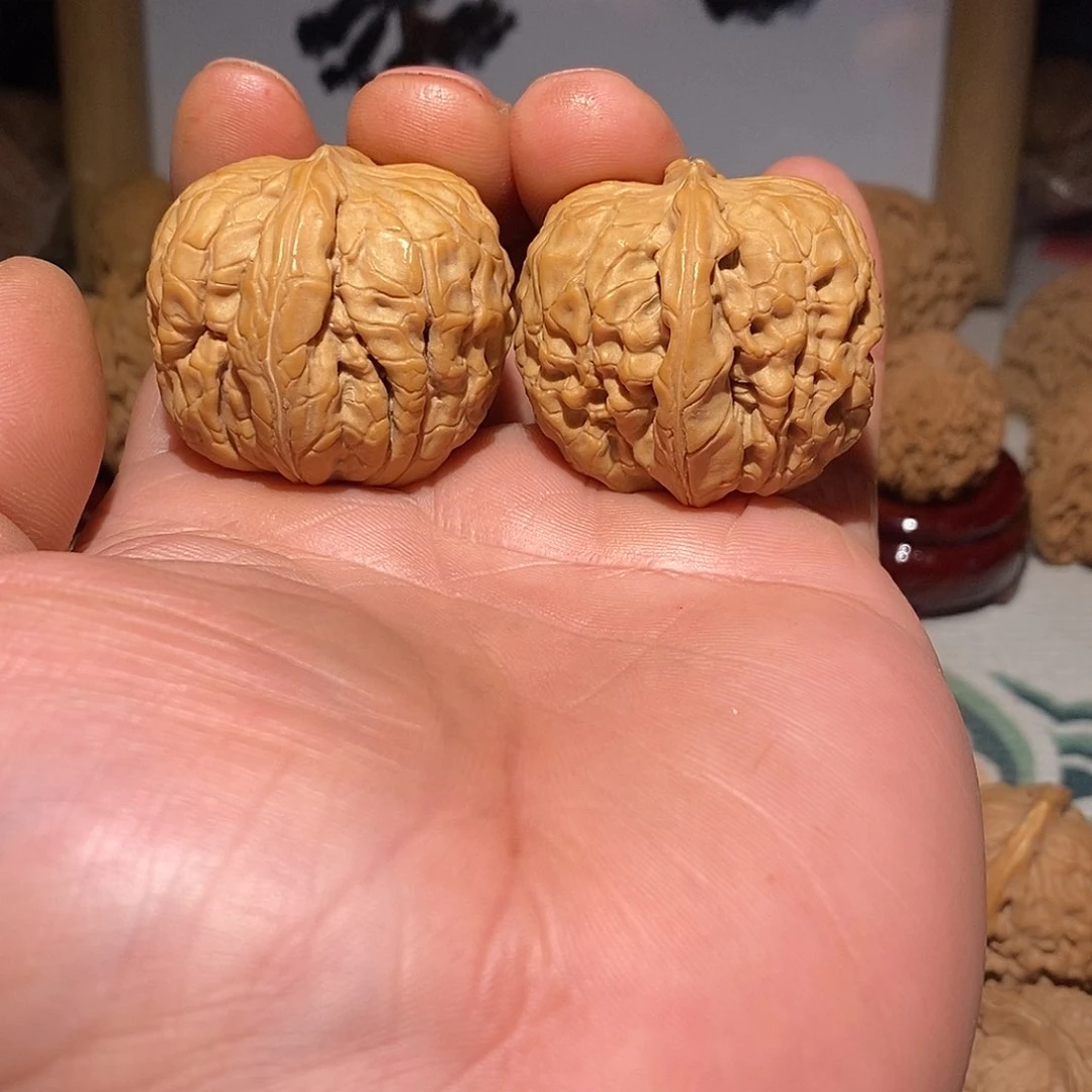 文玩核桃把件多****象37甲骨文