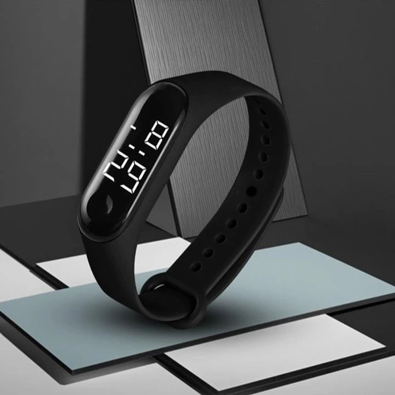 触屏显示防水手环手表男女同款多功能时尚简约气质电子手女表腕88
