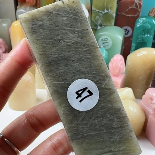 寿山石印石曾**海印石章料……