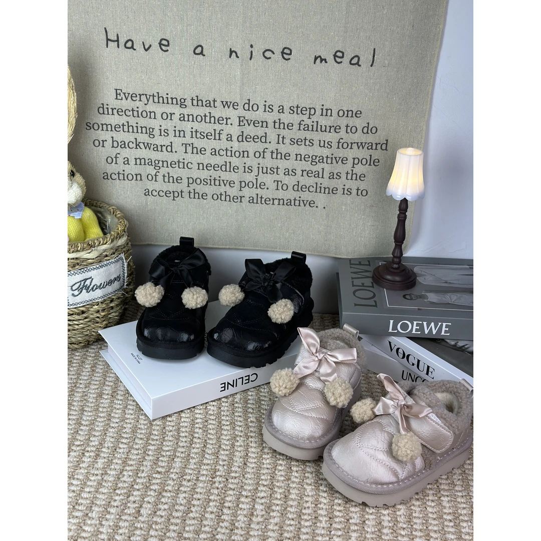 ②韩版童鞋2025女童冬季新款蝴蝶结毛球公主毛毛儿童加绒保暖棉鞋