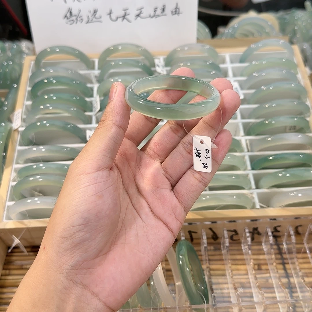 手镯玛瑙/玉髓未镶嵌圈口50.3