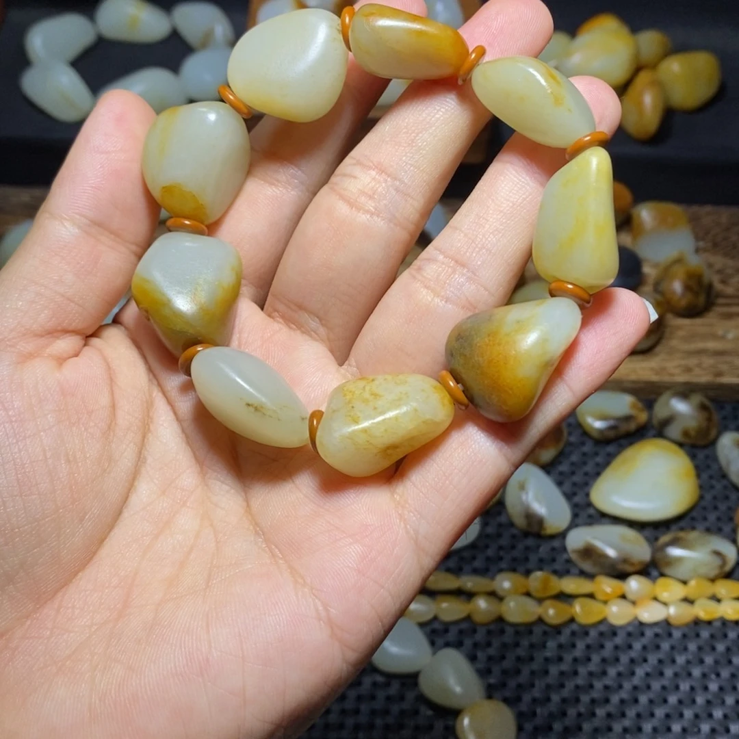 和田玉未镶嵌手链