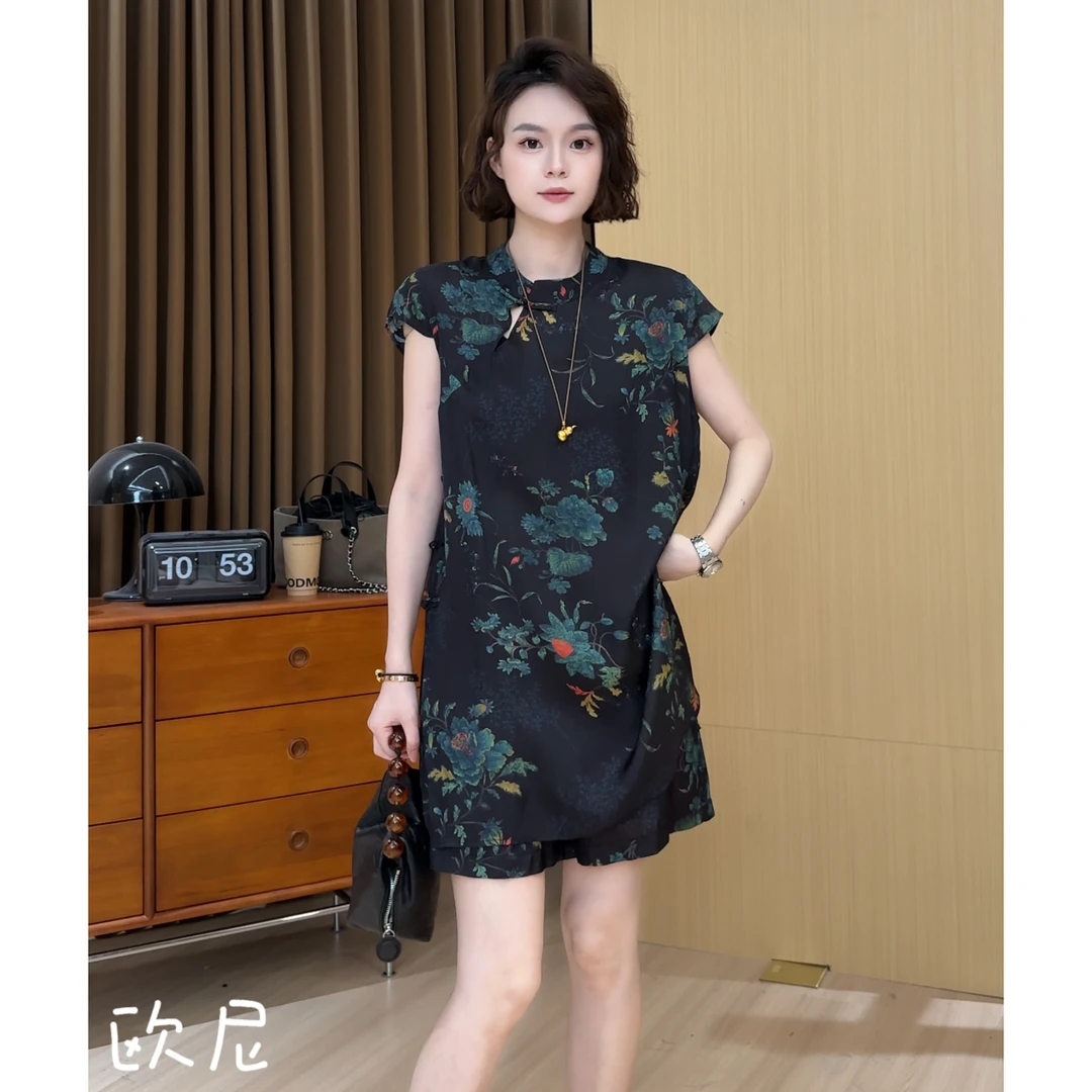 欧尼私服 2025夏极简百搭新中式国风牡丹花旗袍领套装2505C3070