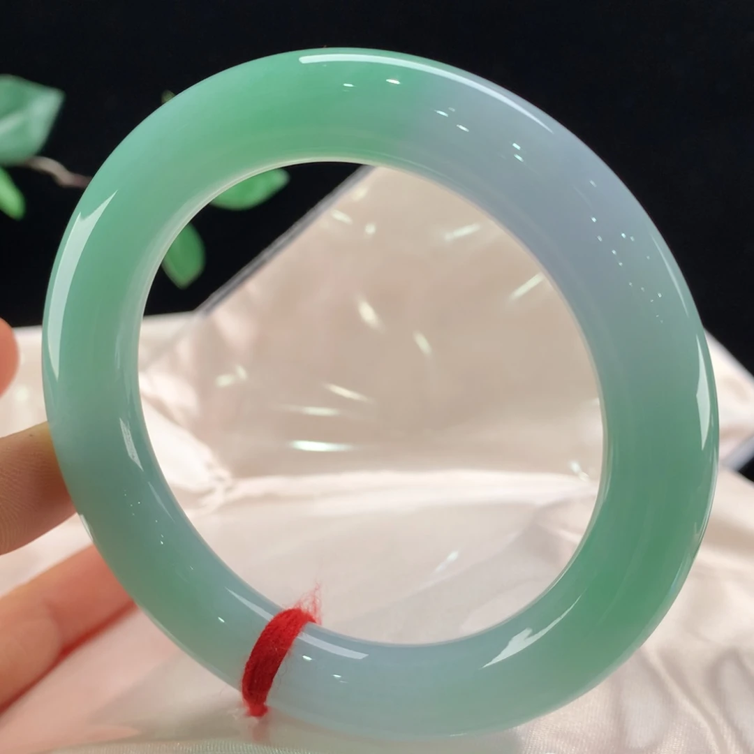 翡翠未镶嵌手镯1260