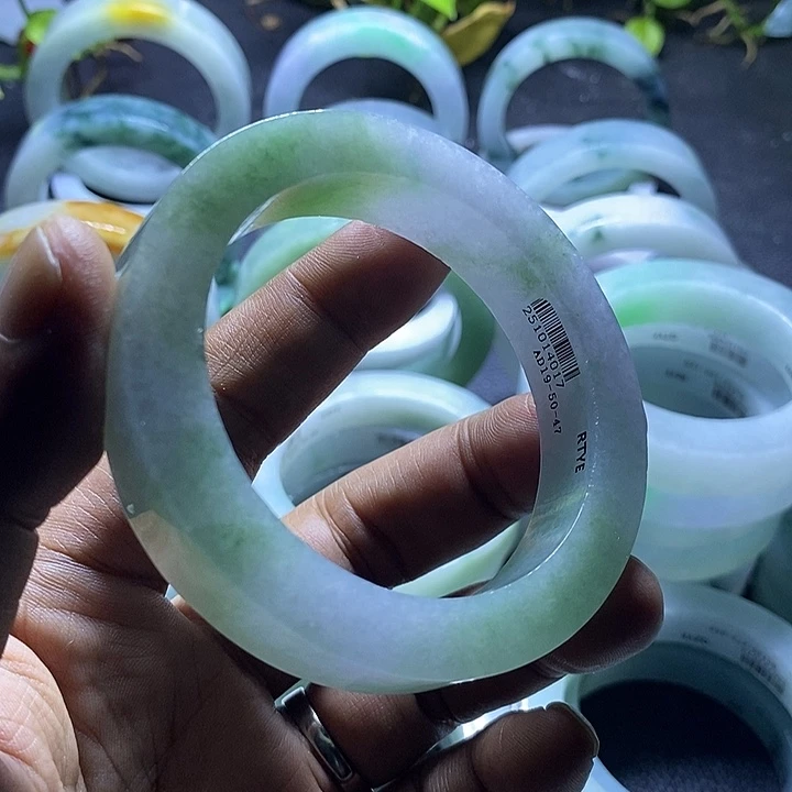 定制翡翠未镶嵌定制产品