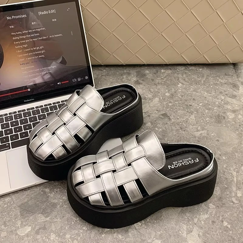 休闲风学院风镂空包头拖半拖35胶粘鞋透气高跟防滑耐磨轻便凉鞋