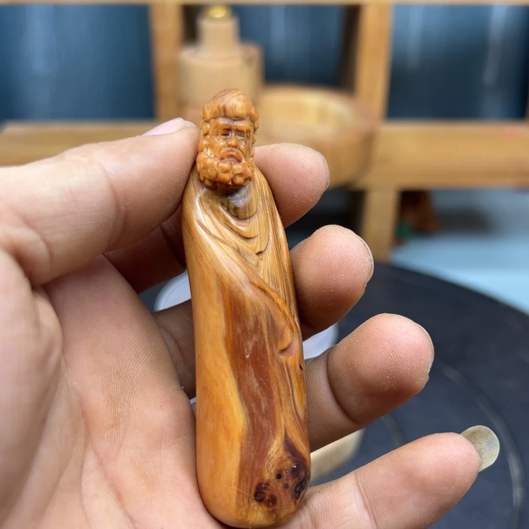 才***程木崖柏木摆件手把件