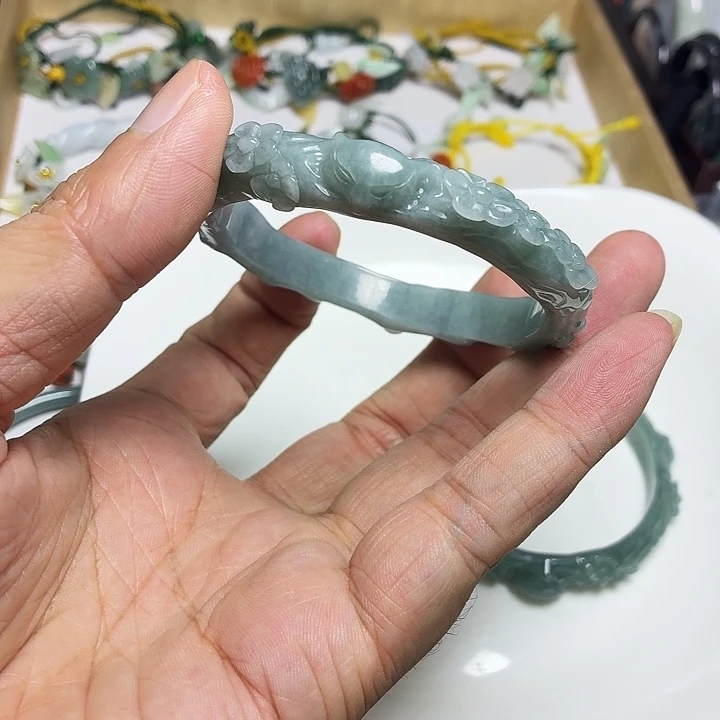 手链翡翠未镶嵌59mm