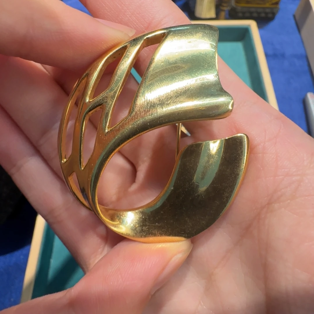 琉璃纯铜合金瑕疵