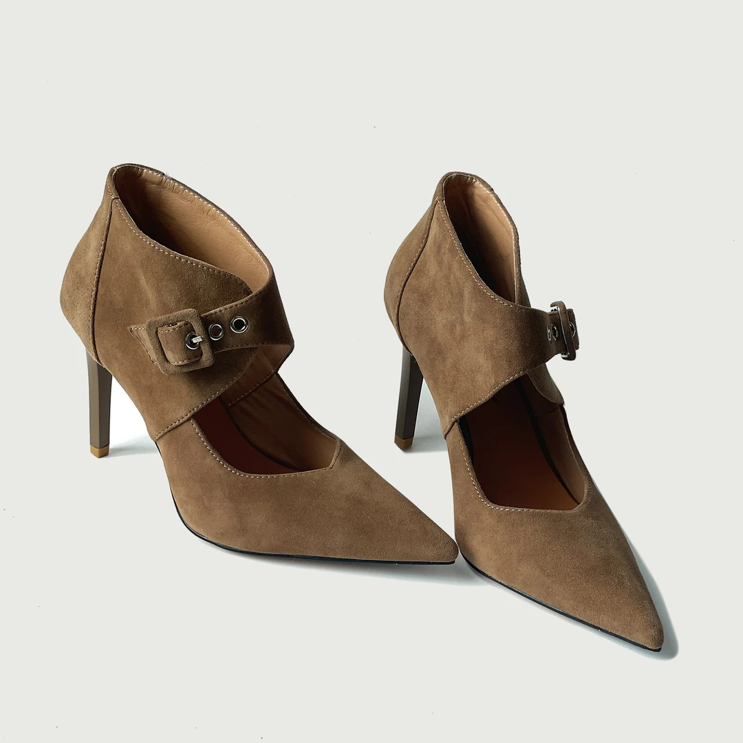 七月家7.5CM 中口高跟尖头细跟磨砂皮浅口单鞋春季防滑冬季欧美风