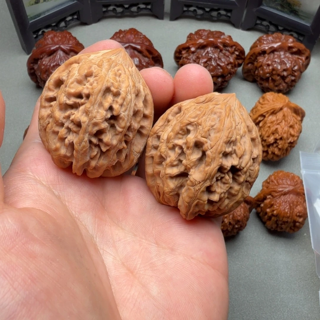 文玩核桃吊坠大沽石39