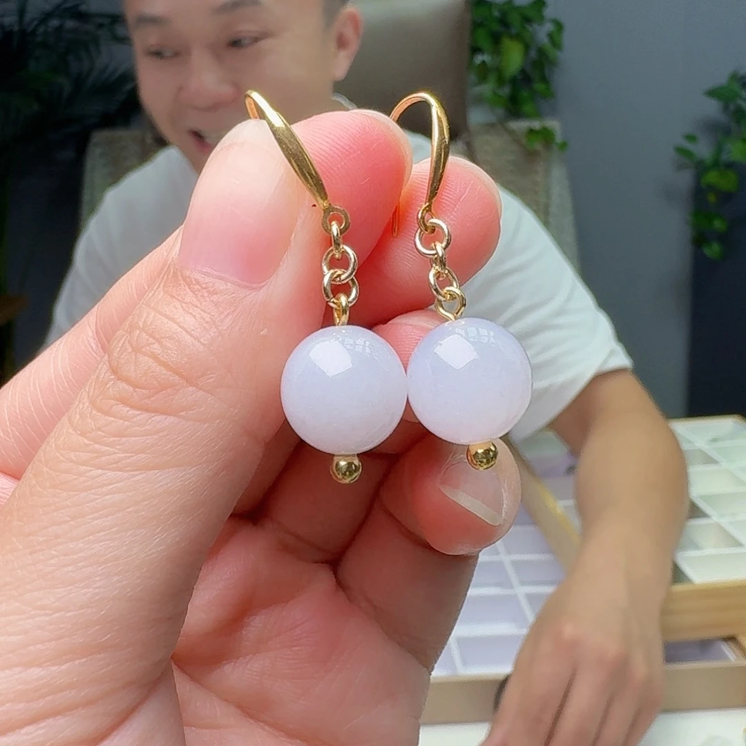 18K金镶嵌翡翠耳饰天然