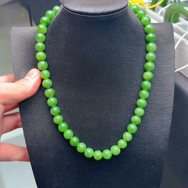 和田玉（碧玉）未镶嵌颈饰