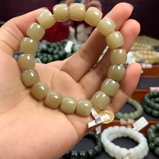 和田玉手链未镶嵌