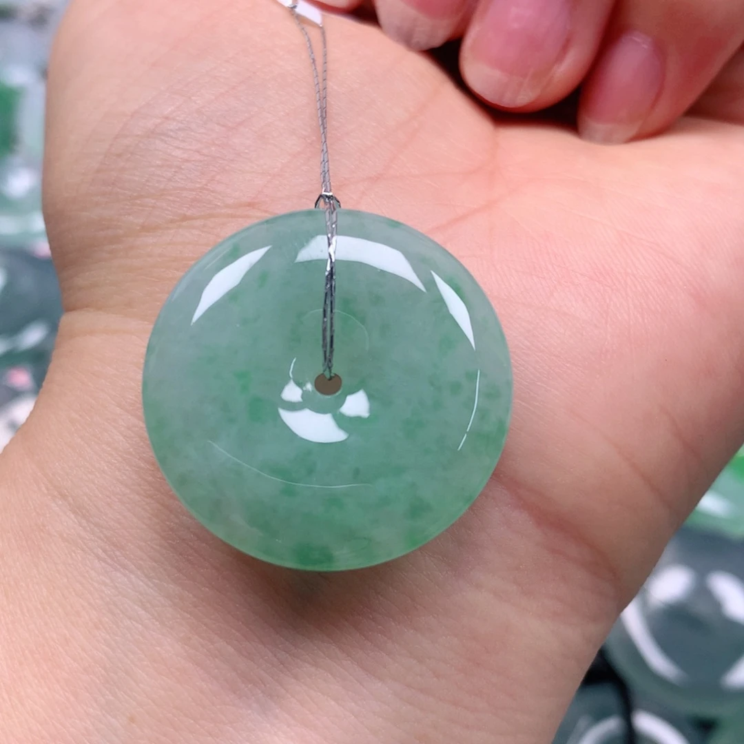 翡翠未镶嵌颈饰天然翡翠