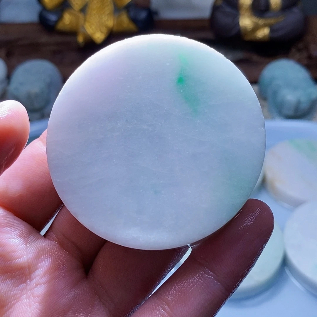 翡翠未镶嵌颈饰5888