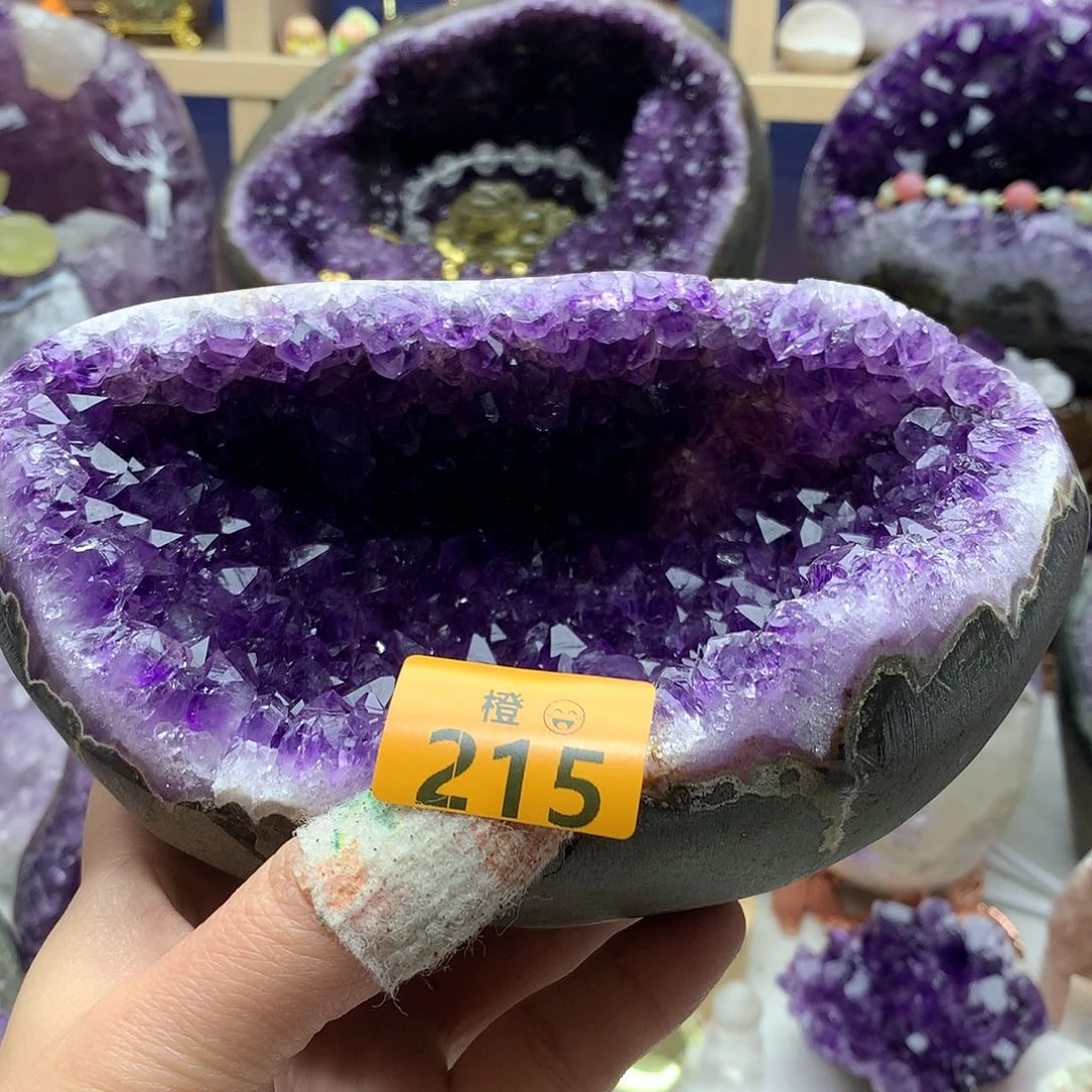 未镶嵌大型摆件（非配饰）水晶上**水