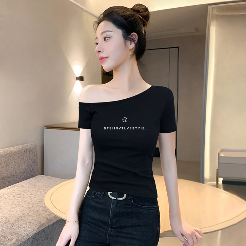 黑色斜肩露肩短袖t恤女夏季新款不规则一字领修身显瘦百搭上衣潮