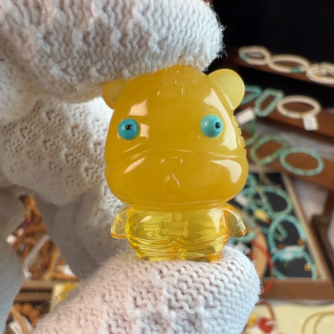 琥珀未镶嵌裸石蜜蜡小老虎