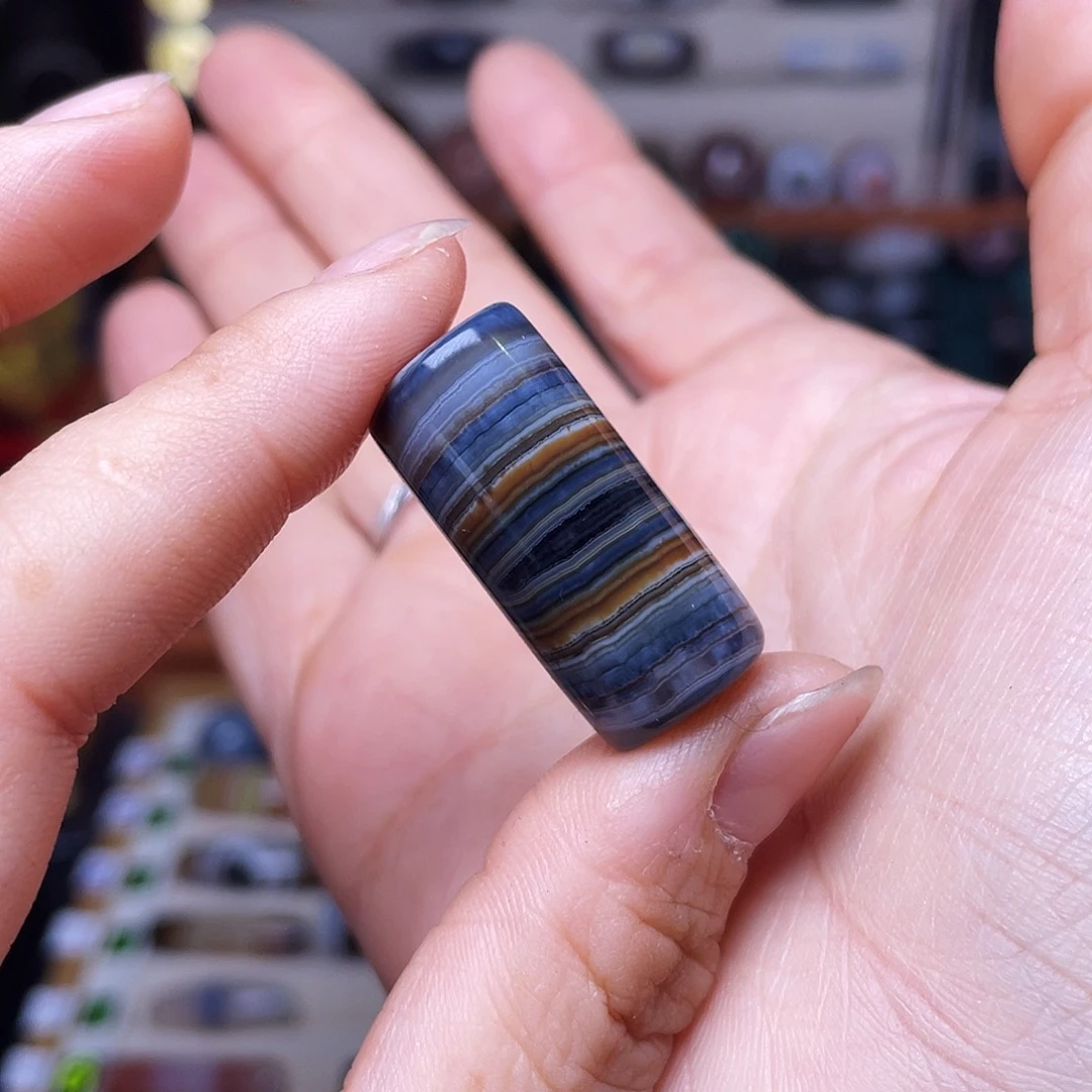 石***作玛瑙/玉髓未镶嵌珠宝奇石