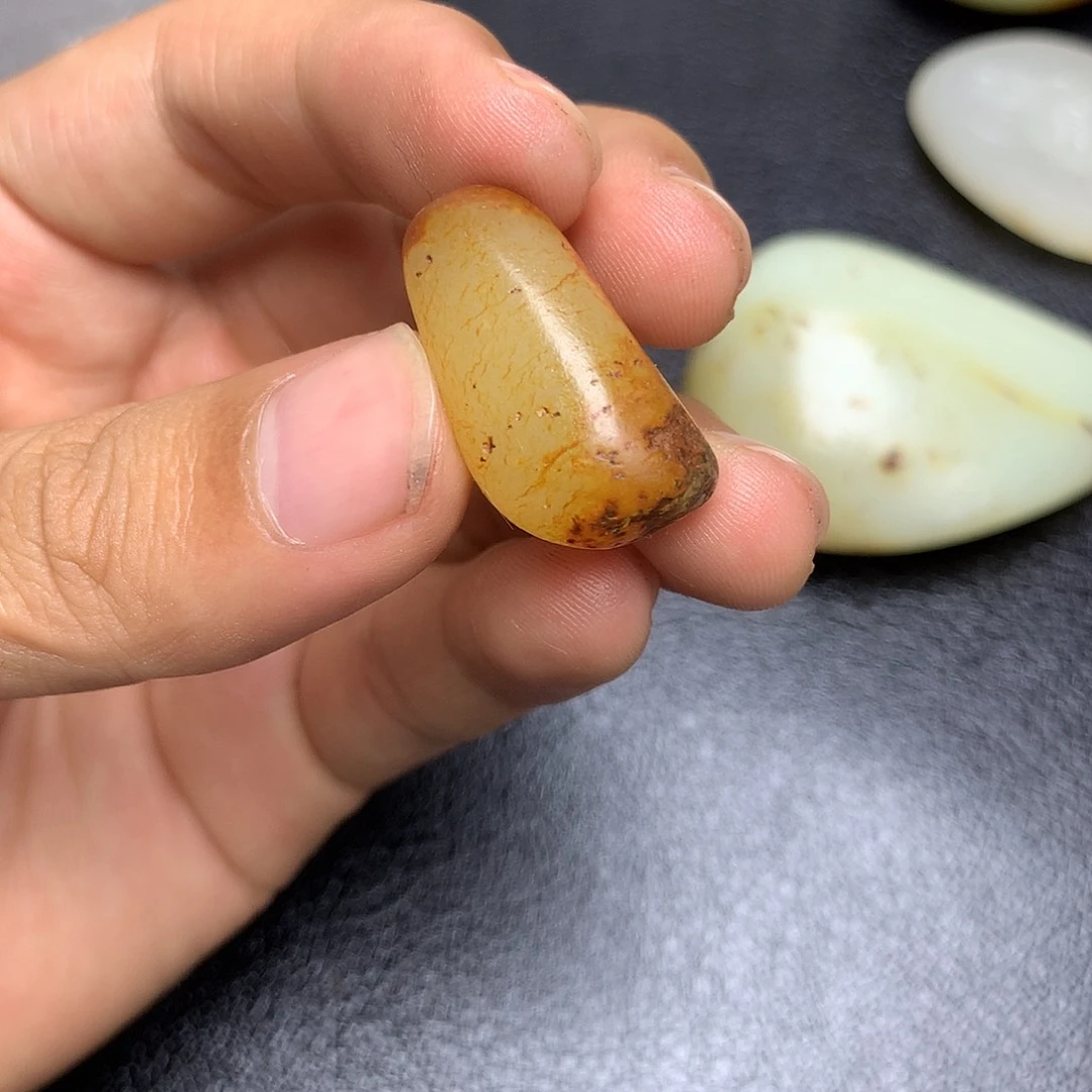 和田玉未镶嵌摆件