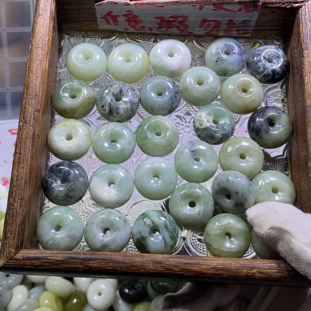 合金蛇纹石玉颈饰271