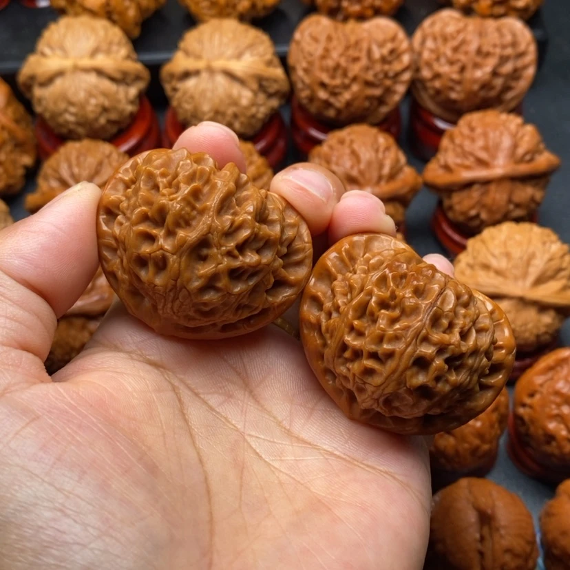 【闪购商品】文玩核桃把件43宫灯