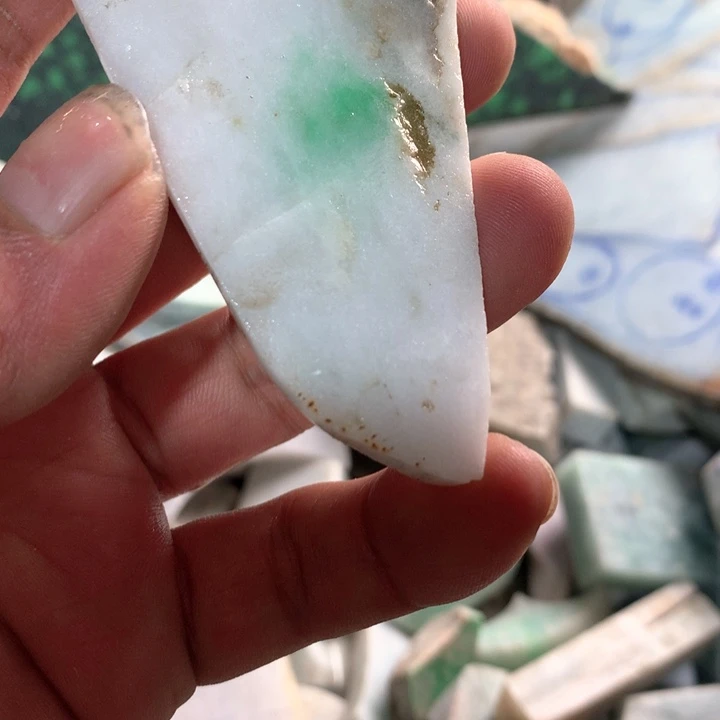 裸石翡翠天然翡翠